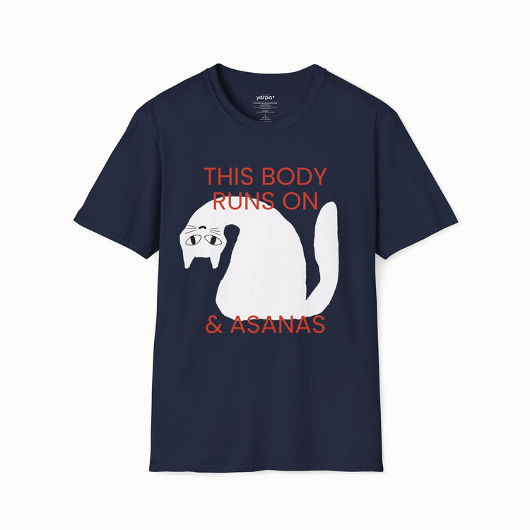 Dieser Körper läuft auf Asanas und Katzen - ich