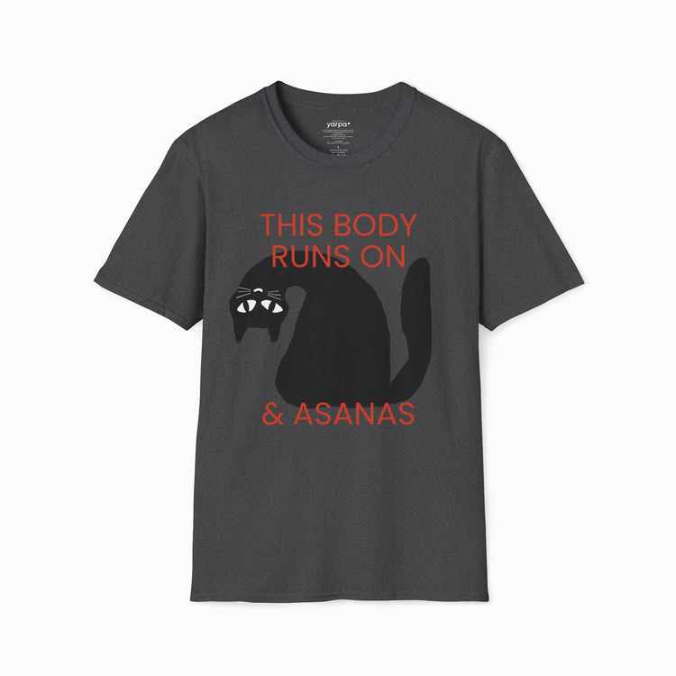 Dieser Körper läuft auf Asanas und Katzen - ich